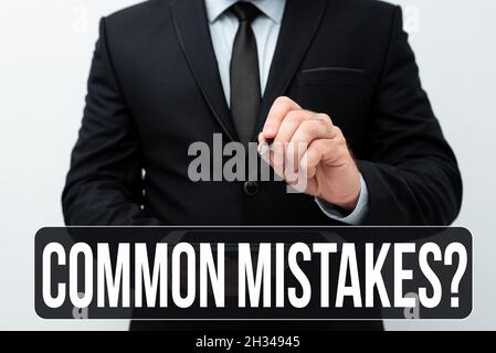 Schreiben Anzeige Text Häufige Fehler Frage. Konzept bedeutet Wiederholung Handlung oder Urteil falsch machen etwas falsch präsentiert neue Technologie Stockfoto