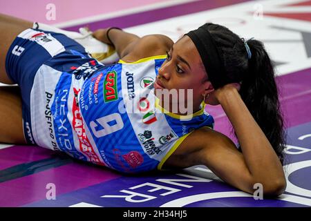 Palaverde, Treviso, Italien, 21. Oktober 2021, Caterina Bosetti (Novara) während des Imoco Volley Conegliano gegen Igor Gorgonzola Novara - Volleyball Italienisch Stockfoto