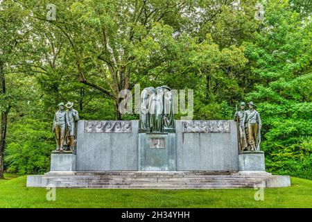 Das Confederate Memorial, das von den Vereinigten Töchtern der Konföderation auf dem Schlachtfeld des Shiloh National Military Park in Tennessee aufgestellt wurde. Stockfoto