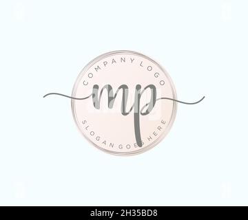Feminines MP-Logo. Verwendbar für Natur, Salon, Spa, Kosmetik und Beauty Logos. Flaches Vektor-Logo-Design-Template-Element. Stock Vektor