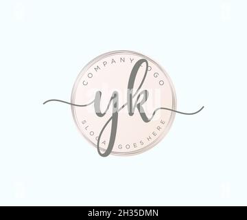 YK-feminines Logo. Verwendbar für Natur, Salon, Spa, Kosmetik und Beauty Logos. Flaches Vektor-Logo-Design-Template-Element. Stock Vektor