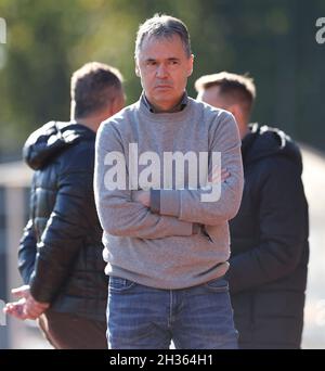 Dortmund, Deutschland. 24. Oktober 2021. firo: 24.10.2021, Fußball, 3. Bundesliga, Saison 2021/2022, BVB U23, Borussia Dortmund II - Viktoria kV? ln Andreas RETTIG, Managing Director Viktoria Credit: dpa/Alamy Live News Stockfoto