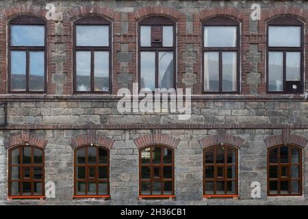 Harrachov, Tschechische Republik. Oktober 2021. Die Glasfabrik und Brauerei Novosad & Son Harrachov, Region Liberec, Tschechische Republik, am Dienstag, den 26. Oktober, 2021. Kredit: VIT Cerny/CTK Photo/Alamy Live News Stockfoto