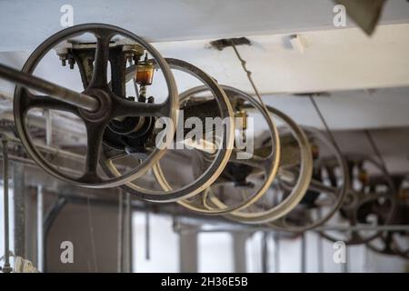 Harrachov, Tschechische Republik. Oktober 2021. Die Glasfabrik und Brauerei Novosad & Son Harrachov, Region Liberec, Tschechische Republik, am Dienstag, den 26. Oktober, 2021. Kredit: VIT Cerny/CTK Photo/Alamy Live News Stockfoto