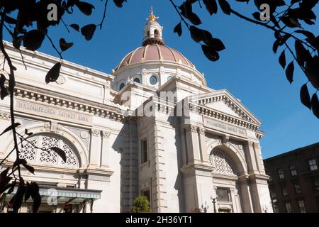 Das Äußere der Williamsburg Savings Bank in Downtown, Brooklyn, New York. Stockfoto