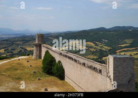 Blick von der Festung Rocca Maggiore, Assisi, Umbrien, Italien, Europa Stockfoto