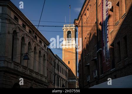 ROVIGO, ITALIEN 26. OKTOBER 2021: Historisches Gebäude in Rovigo, einer italienischen Stadt Stockfoto