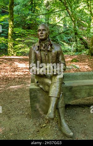 Statue von Robert Burns auf den Birks of Aberfeldy in Highland Perthshire, Schottland, Großbritannien Stockfoto