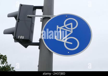 Verkehrsschild in hamburg, Deutschland Stockfoto