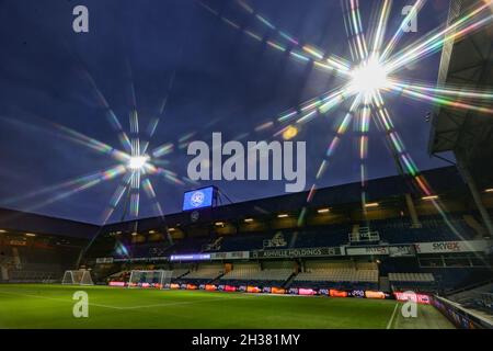 LONDON, GROSSBRITANNIEN. 26. OKTOBER QPR Stadium vor dem Carabao Cup Spiel zwischen Queens Park Rangers und Sunderland im Kiyan Prince Foundation Stadium., London am Dienstag, 26. Oktober 2021. (Kredit: Ian Randall | MI News) Kredit: MI News & Sport /Alamy Live News Stockfoto