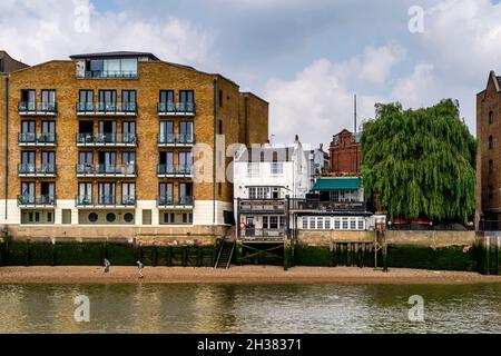 The Prospect of Whitby Riverside Pub and River Thames, London, Großbritannien. Stockfoto