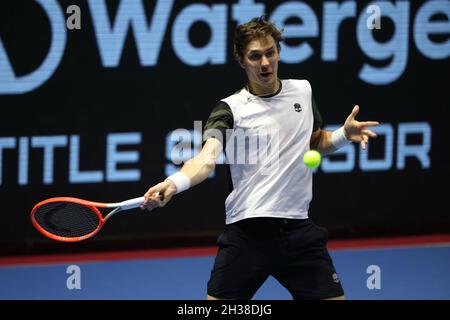 St. Petersburg, Russland. Oktober 2021. Egor Gerasimov aus Weißrussland bei einem Tennisturnier gegen Mackenzie McDonald aus den USA bei den St. Petersburg Open 2021 in der Sibur Arena in Aktion gesehen.Endstand: (Egor Gerasimov 0 - 2 Mackenzie McDonald) 0-2 Credit: SOPA Images Limited/Alamy Live News Stockfoto