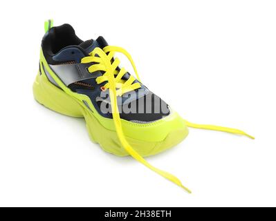 Stylischer Sportschuh mit heller Spitze auf weißem Hintergrund Stockfoto