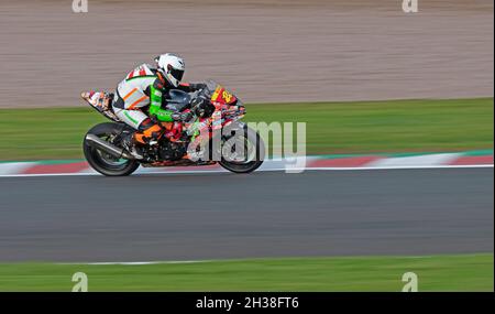 Pirelli National Junior Superstock Championship, 25, Lewis JONES GBR Kawasaki - Lewis Jones Racing Stockfoto