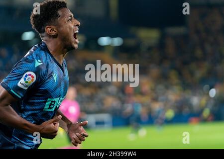 Villarreal, Spanien. Oktober 2021. Anthony Lozano von Cadiz CF feiert während der spanischen La Liga das Fußballspiel zwischen Villarreal CF und Cadiz CF im Estadio de la Ceramica. (Endergebnis; Villarreal CF 3:3 Cádiz CF) Credit: SOPA Images Limited/Alamy Live News Stockfoto