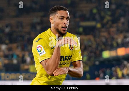 Villarreal, Spanien. Oktober 2021. Arnaut Danjuma Groeneveld von Villarreal CF feiert während der spanischen La Liga das Fußballspiel zwischen Villarreal CF und Cadiz CF im Estadio de la Ceramica. (Endergebnis; Villarreal CF 3:3 Cádiz CF) Credit: SOPA Images Limited/Alamy Live News Stockfoto