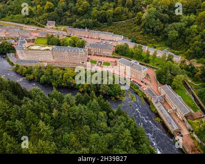 Luftaufnahme des UNESCO-Weltkulturerbes der Industriestadt New Lanark, Schottland, Großbritannien Stockfoto