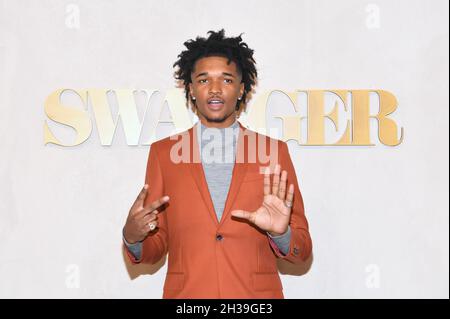 New York, USA. Oktober 2021. Isaiah Hill besucht Apples 'Swagger' New York Premiere an der Brooklyn Academy of Music am 26. Oktober 2021, im Brooklyn Bezirk von New York City, NY, am 26. Oktober 2021. (Foto von Anthony Behar/Sipa USA) Quelle: SIPA USA/Alamy Live News Stockfoto