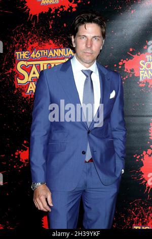 Los Angeles, Kalifornien. Oktober 2021. Michael Trucco bei der Ankunft für die 46. Jährlichen Saturn Awards, Los Angeles Marriott Burbank Airport, Los Angeles, CA, 26. Oktober 2021. Kredit: Priscilla Grant/Everett Collection/Alamy Live Nachrichten Stockfoto