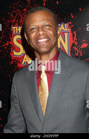 Los Angeles, Kalifornien. Oktober 2021. Phil Lamar bei der Ankunft für die 46. Jährlichen Saturn Awards, Los Angeles Marriott Burbank Airport, Los Angeles, CA, 26. Oktober 2021. Kredit: Priscilla Grant/Everett Collection/Alamy Live Nachrichten Stockfoto