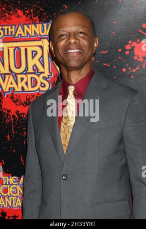 Los Angeles, Kalifornien. Oktober 2021. Phil Lamar bei der Ankunft für die 46. Jährlichen Saturn Awards, Los Angeles Marriott Burbank Airport, Los Angeles, CA, 26. Oktober 2021. Kredit: Priscilla Grant/Everett Collection/Alamy Live Nachrichten Stockfoto