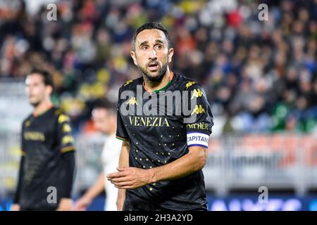 Venedig, Italien. Oktober 2021. Cristian Molinaro (Venezia FC) während des FC Venezia gegen US Salernitana, Italienische Fußballserie A Spiel in Venedig, Italien, Oktober 26 2021 Quelle: Independent Photo Agency/Alamy Live News Stockfoto