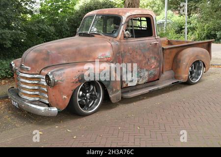 Klassischer Chevrolet 3100 Pick-up Truck im rostigen Rattenlook Stockfoto