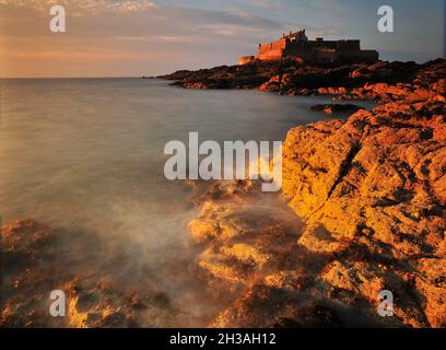 FRANKREICH. ILLE-ET-VILAINE (35) BRETAGNE. SAINT MALO NATIONAL FORT Stockfoto