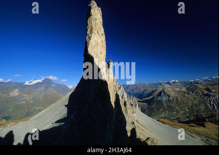 FRANKREICH. SAVOIE (73) HAUTE-TARENTAISE. TIGNES GAP NADEL (AIGUILLE PERCEE DE TIGNES) Stockfoto