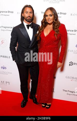 Datei-Foto vom 02/11/18 von Jay Rutland und Tamara Ecclestone bei der 9. Jährlichen Global Gift Gala im Rosewood Hotel, London. Die Bande hinter dem größten Einbruch Großbritanniens steht vor einem Gefängnis, nachdem sie Bargeld und Schmuck im Wert von £26 Millionen aus den Häusern von Prominenten gestohlen hat - aber die Beute wurde nie wiedergefunden. Ausgabedatum: Mittwoch, 27. Oktober 2021. Stockfoto