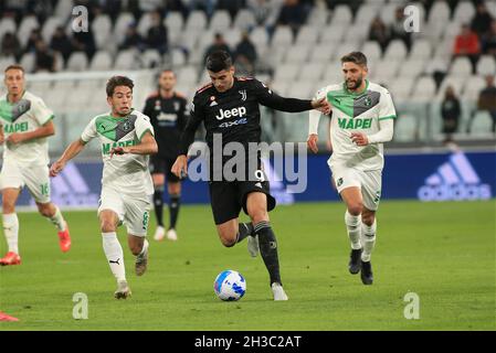 Turin, Italien. Oktober 2021. Alvaro Morata (Juventus FC) während Juventus FC vs US Sassuolo, Italienische Fußballserie A Spiel in Turin, Italien, Oktober 27 2021 Quelle: Independent Photo Agency/Alamy Live News Stockfoto