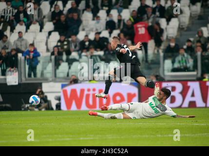 Turin, Italien. Oktober 2021. Melo Arthur (Juventus FC) während des Fußballspiels der italienischen Serie A zwischen dem FC Juventus und dem US-amerikanischen Sassuolo am 27. Oktober 2021 im Allianz-Stadion in Turin, Italien Credit: Independent Photo Agency/Alamy Live News Stockfoto