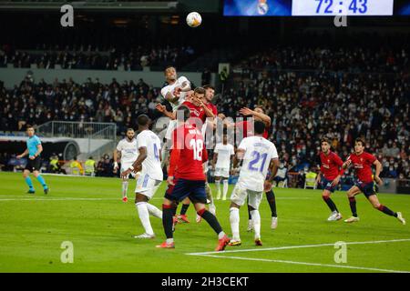 Madrid, Spanien. Oktober 2021. Rodrigo, Spieler von Real Madrid C.F., während der LaLiga Santander Runde 11 gegen Club Atletico Osasuna in Santiago Bernabeu. (Foto: Ivan Abanades Medina Credit: CORDON PRESS/Alamy Live News Stockfoto