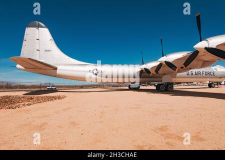 Ein pensionierter Convair B-36 Peacemaker im Pima Air & Space Museum, Arizona, USA. Es ist das größte in Serie produzierte Kolbenflugzeug, das jemals gebaut wurde Stockfoto