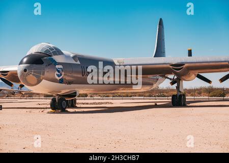 Ein pensionierter Convair B-36 Peacemaker im Pima Air & Space Museum, Arizona, USA. Es ist das größte in Serie produzierte Kolbenflugzeug, das jemals gebaut wurde Stockfoto