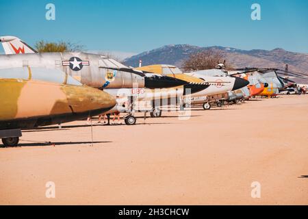 Eine Sammlung von stillgelegten Düsenflugzeugen im Pima Air & Space Museum, Arizona, USA Stockfoto