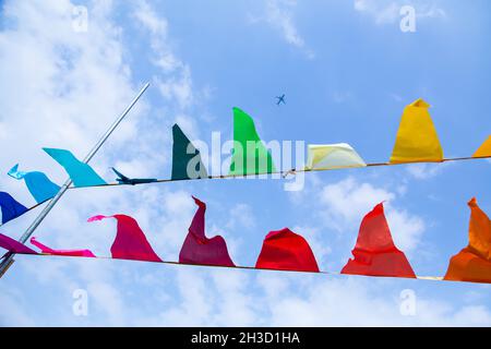 rainbow Bunting bei Standon Calling 2021, Hertfordshire, 22nd. - 25th 2021. Juli muss Amy Smirk, Stockfoto