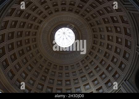 Patern auf der Kuppel des Pantheon-Tempels in Rom Stockfoto