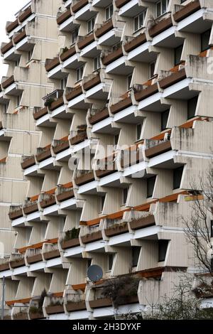 Hannibal II multifunktionales Hochhaus im Stadtteil Dorstfeld, Deutschland, Nordrhein-Westfalen, Ruhrgebiet, Dortmund Stockfoto