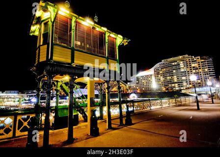 Darling Harbour in Sydney bei Nacht, Australien Stockfoto