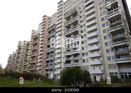 Hannibal II multifunktionales Hochhaus im Stadtteil Dorstfeld, Deutschland, Nordrhein-Westfalen, Ruhrgebiet, Dortmund Stockfoto