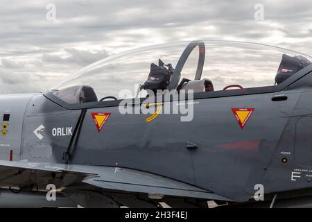 Radom, Polen - 26. Juni 2014: Tag der offenen Tür des Orlik Aerobatic Teams - Kabine PZL-130 Stockfoto