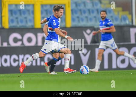 Genua, Italien. Oktober 2021. ADRIEN SILVA (Sampdoria) während der UC Sampdoria vs Atalanta BC, italienische Fußballserie A Spiel in Genua, Italien, Oktober 27 2021 Quelle: Independent Photo Agency/Alamy Live News Stockfoto