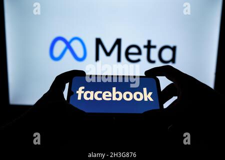 Facebook ändert seinen Firmennamen in Meta. Meta ist ein Unternehmen für soziale Technologien Stockfoto
