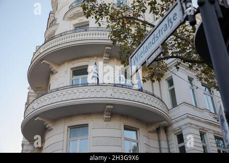 Berlin, Deutschland. Oktober 2021. Botschaft von Griechenland in Berlin, Deutschland, am 28. Oktober 2021. (Foto: Michael Kuenne/PRESSCOV/Sipa USA) Quelle: SIPA USA/Alamy Live News Stockfoto