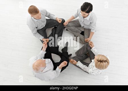 Businessdampf Yoga-Meditation machen Stockfoto