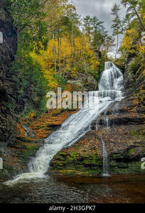 Dingmans Falls, Delaware Water Gap National Recreation Area, Dingmans Ferry, Delaware Township, Pike County, Pennsylvania, Usa Stockfoto