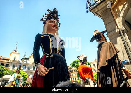 Segovia, Spanien - 29. Juni 2014: Riesen und große Köpfe (Gigantes y Cabezudos) in Segovia-Festival am 29. Juni 2014 in Segovia, Spa Stockfoto