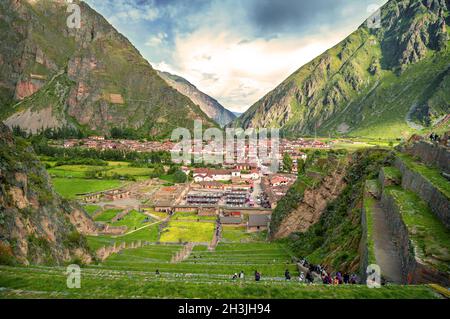 Ollantaytambo, alte Inka-Festung im Heiligen Tal in den Anden von Cusco, Peru, Südamerika Stockfoto