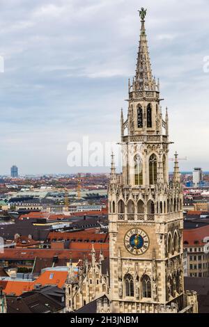 Luftaufnahme auf dem Marienplatz Rathaus Stockfoto